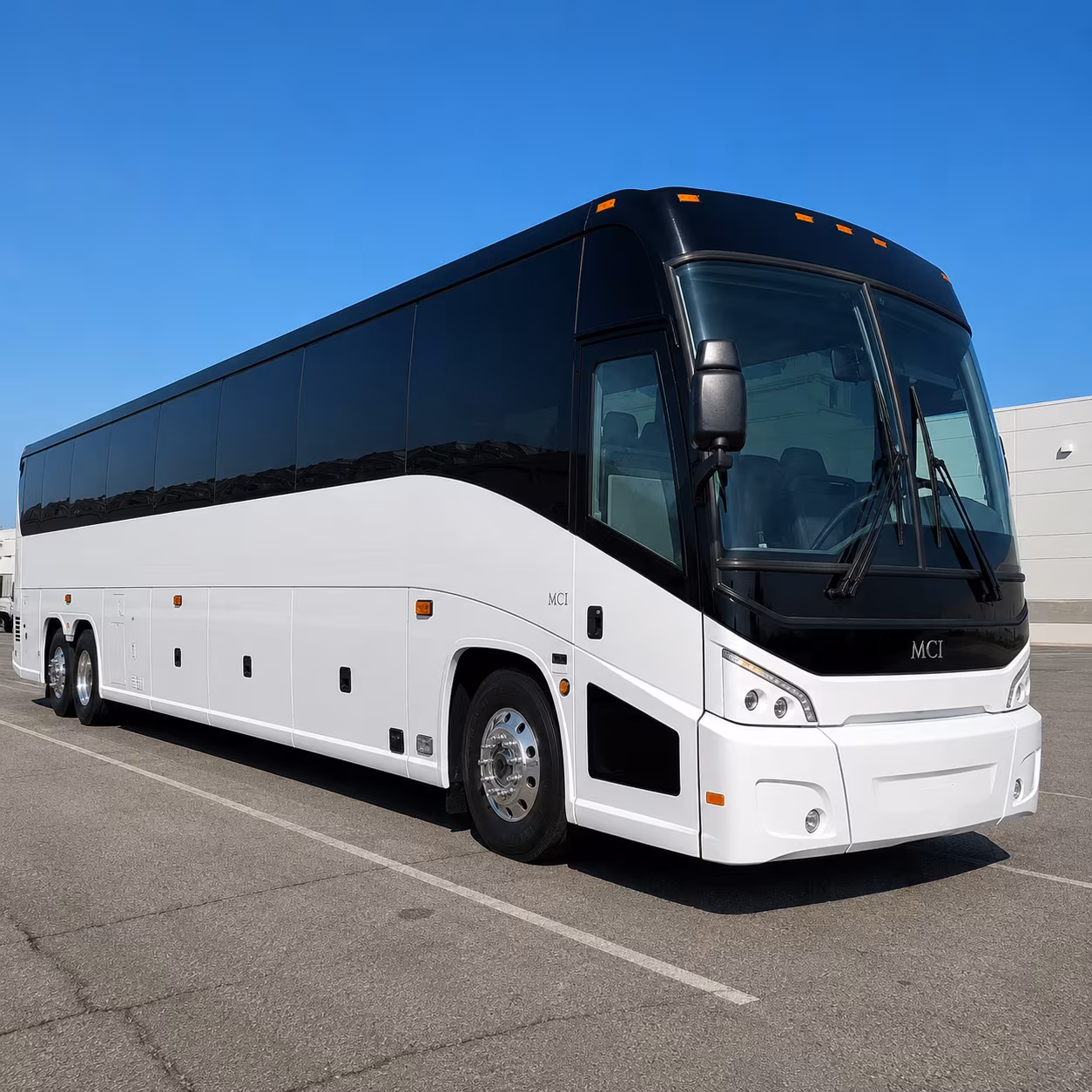 austin bergstrom international airport shuttles from leander