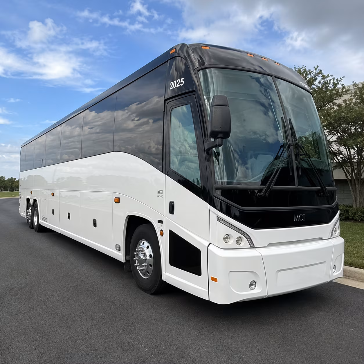 charter bus rentals to circuit of the americas and austin s biggest events