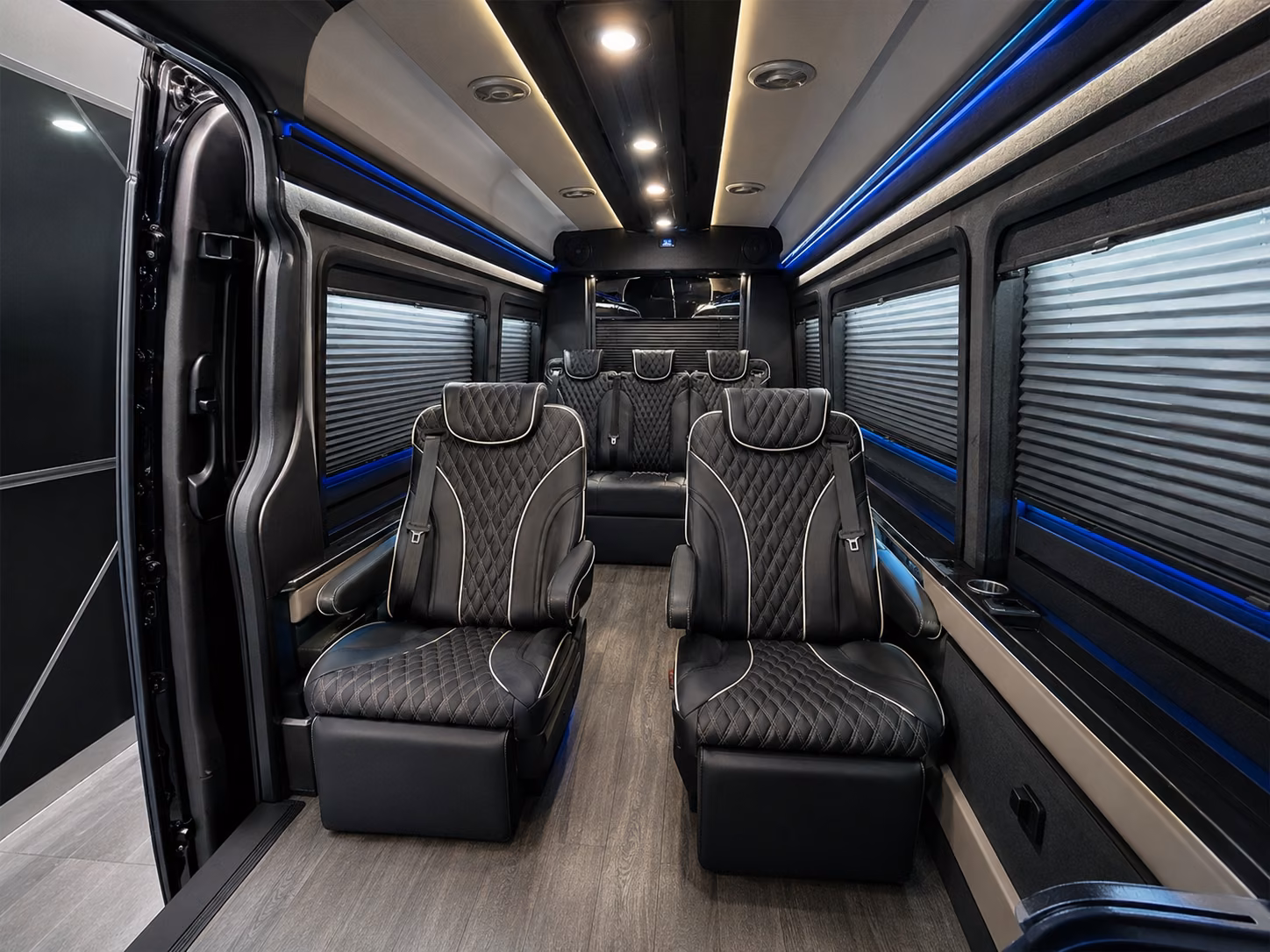 corporate and group airport shuttles along leander s us 183 tech corridor