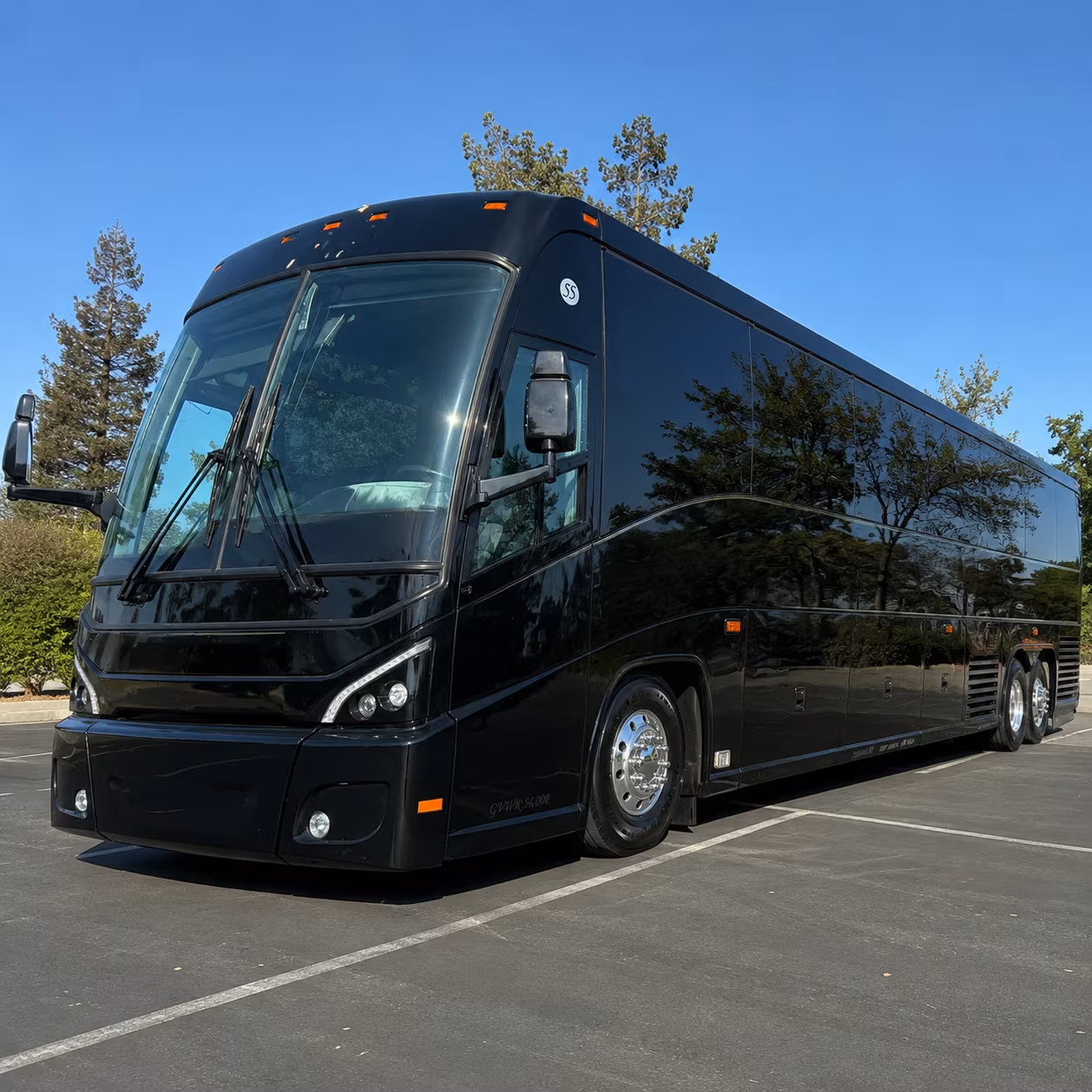 long distance bus trips down i 35 to san antonio and the texas hill country