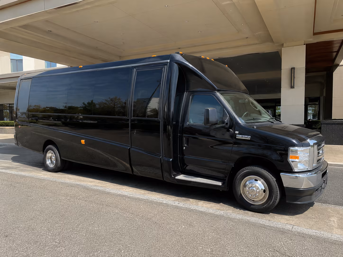 why leander prom groups love booking a party bus for the night